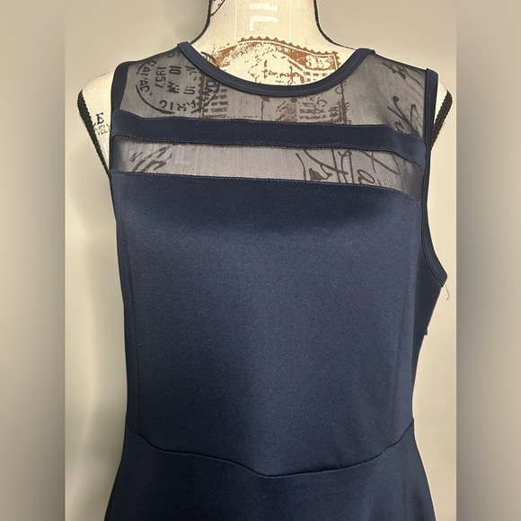 Lulu’s navy blue mini dress with mesh cutouts size large - Picture 5 of 14